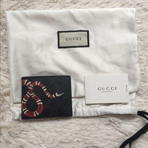 Black Print Leather Snake Gucci Wallet